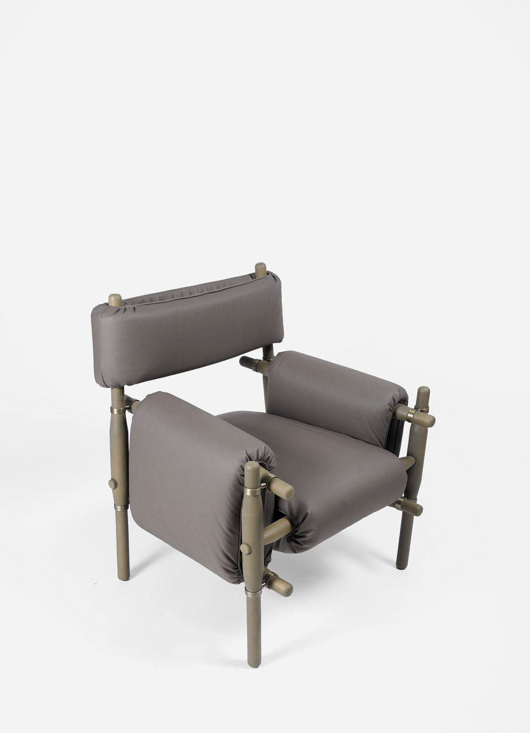 Waikiki chair green leather, turned beechwood, tensegrity armchair